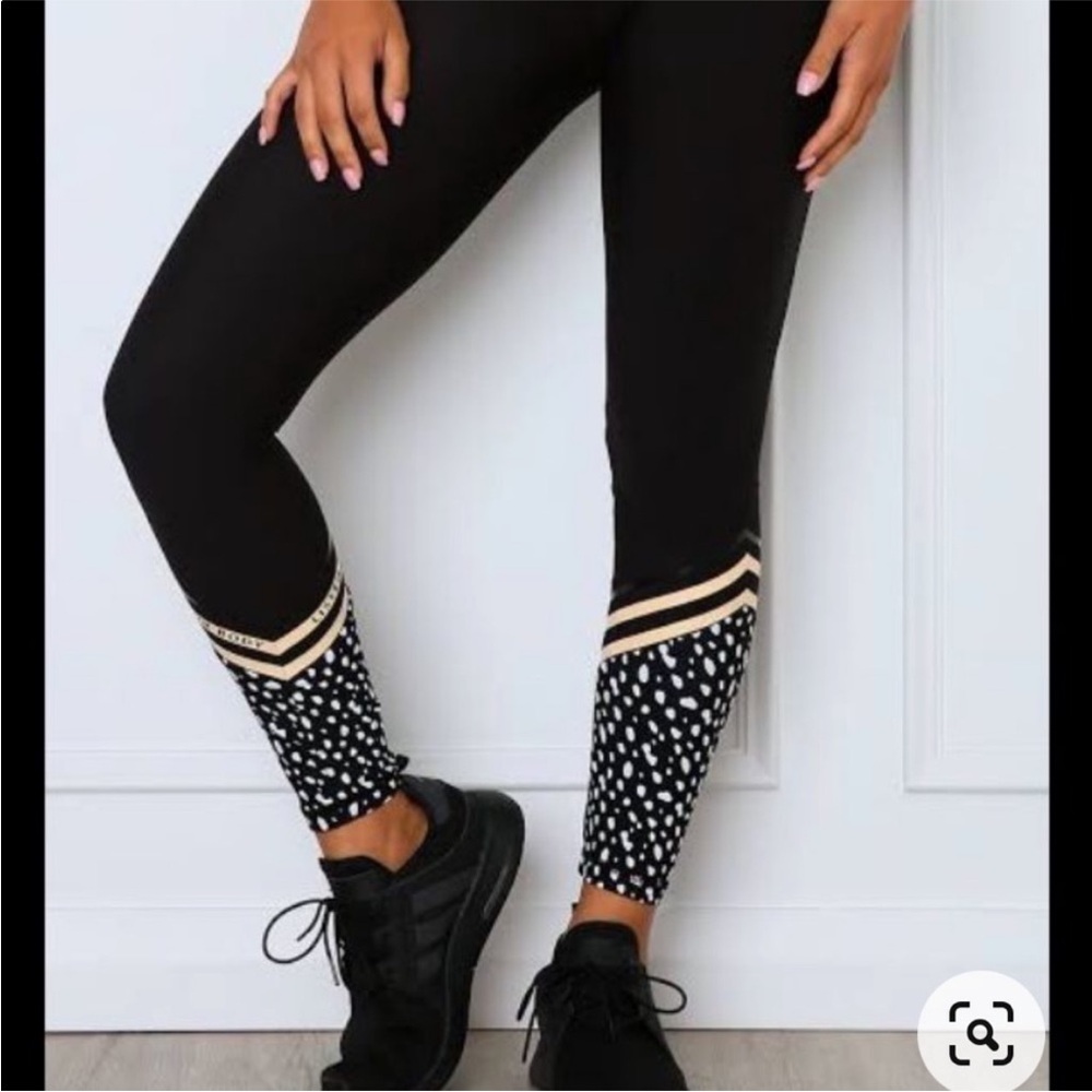 White Fox x Sarah's Day Sweet & Sassy Leggings
